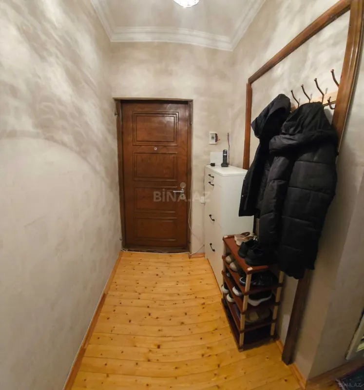 Kirayə verilir 2 otaqlı mənzil 66 m²