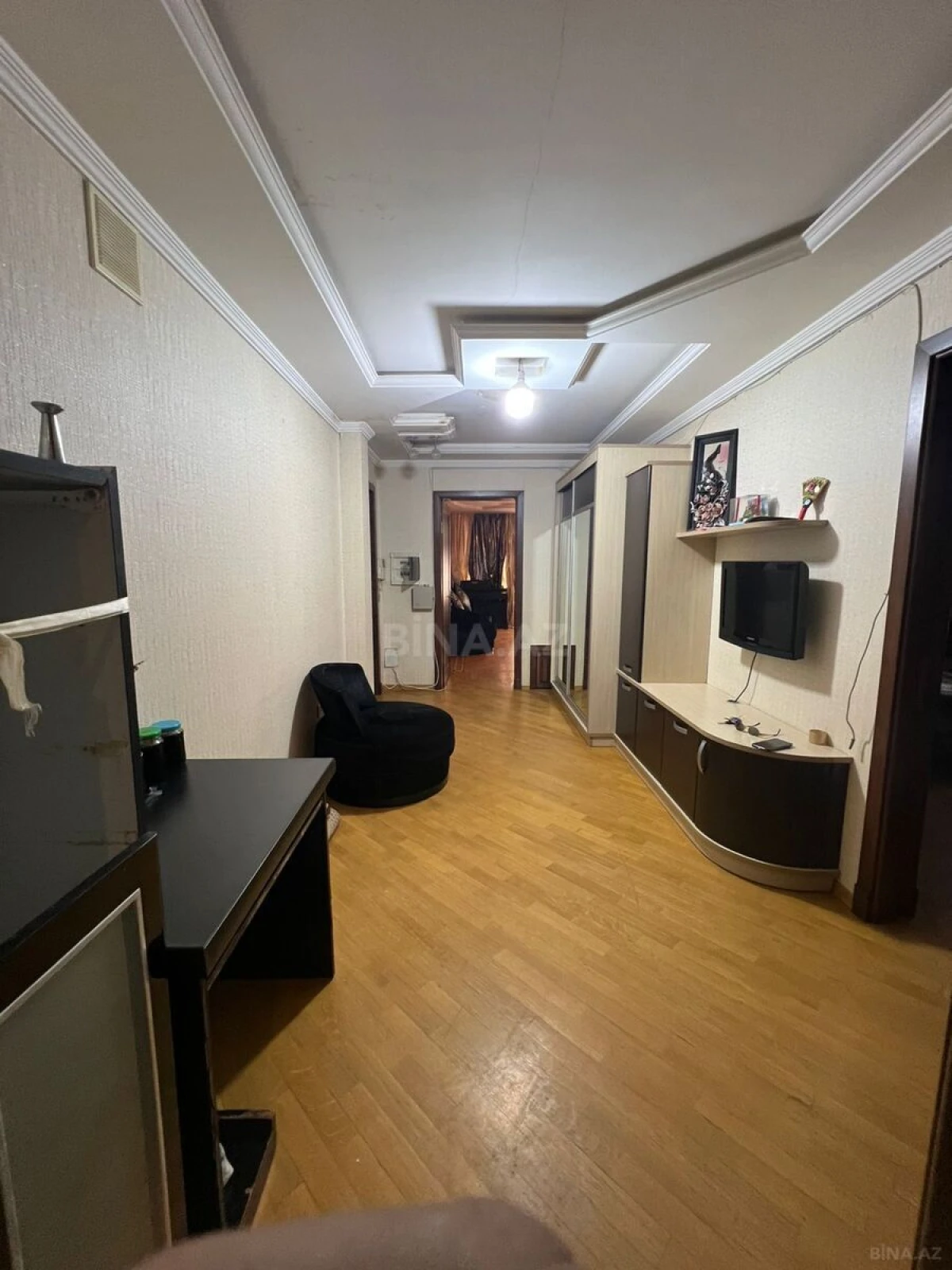Satılır 3 otaqlı mənzil 110 m²