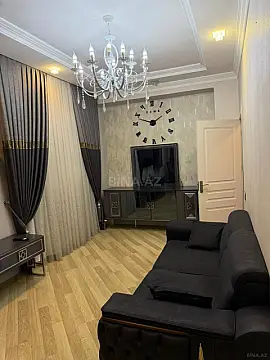 Kirayə verilir 3 otaqlı mənzil 130 m² — Bakı, Yasamal 3 otaq 130.00 m²
