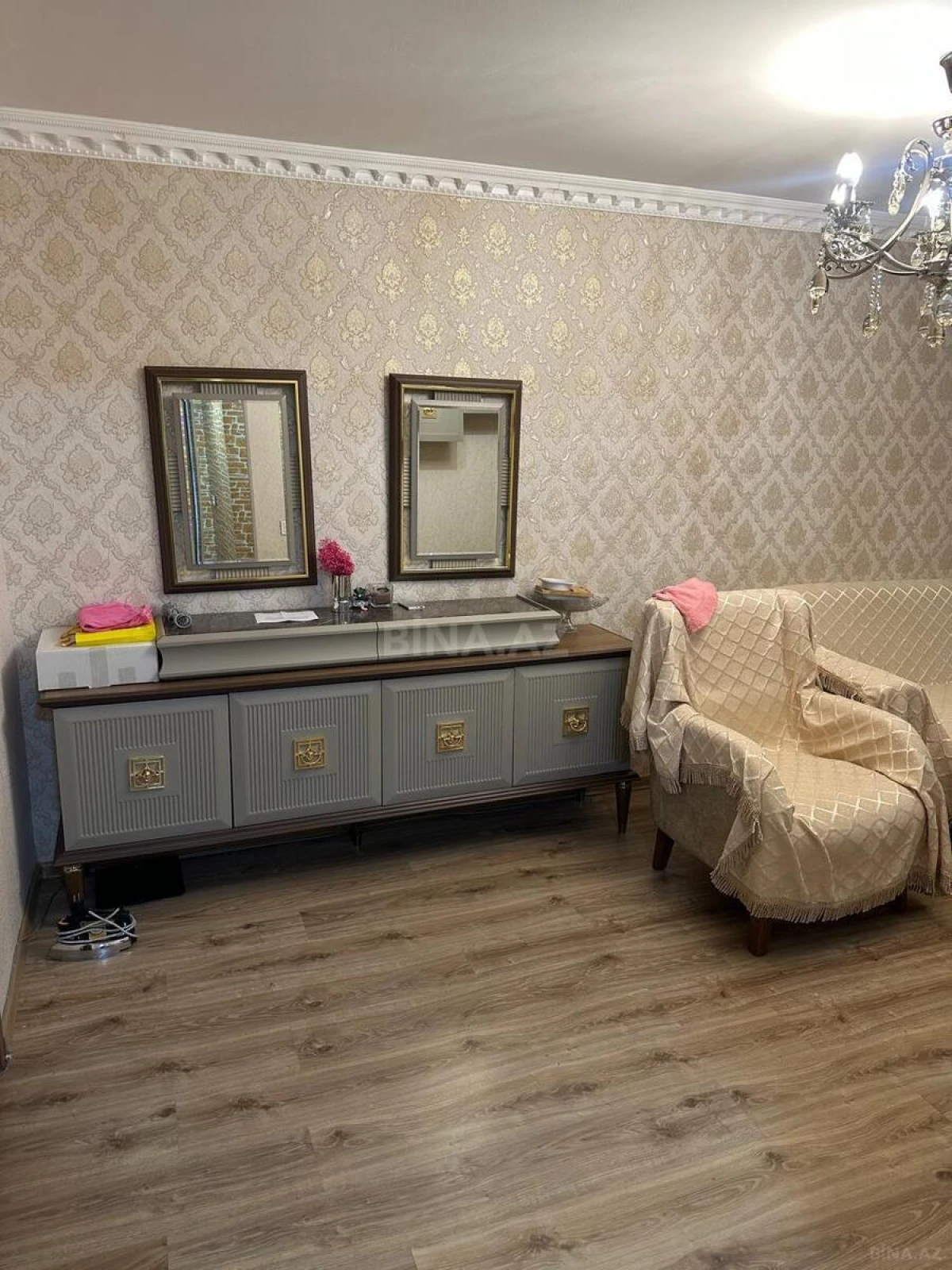 Kirayə verilir 2 otaqlı mənzil 50 m²