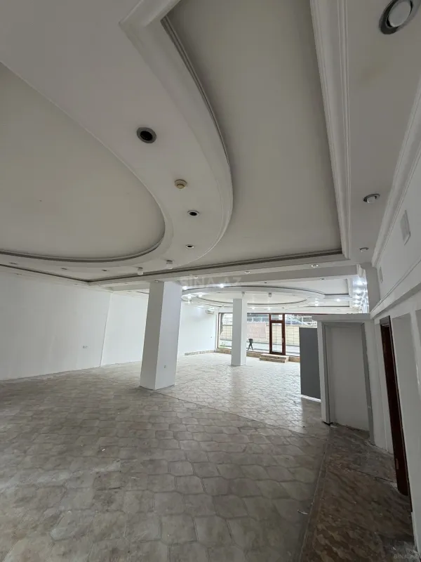 Kirayə verilir obyekt 190 m²
