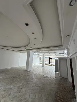 Kirayə verilir obyekt 190 m²