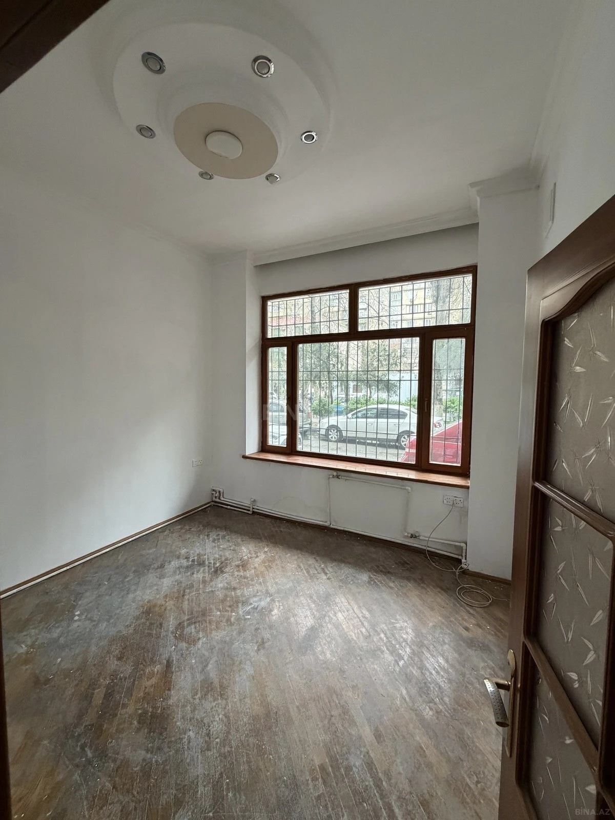 Kirayə verilir obyekt 190 m²