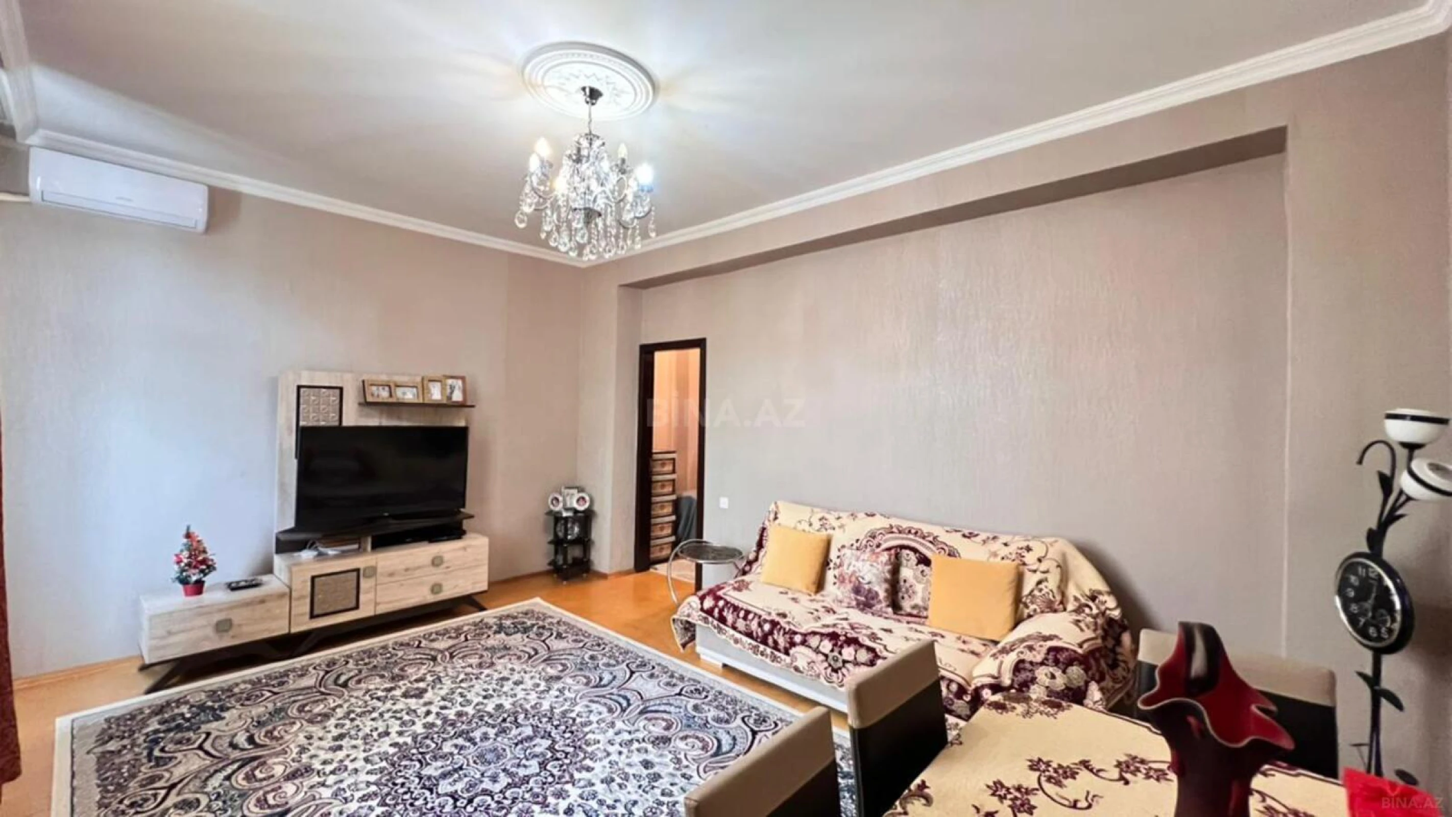 Satılır 2 otaqlı mənzil 91 m²