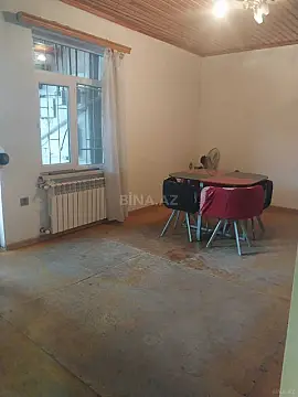 Kirayə verilir 2 otaqlı həyət evi 45 m² — Bakı, İnşaatçılar 2 otaq 45.00 m²