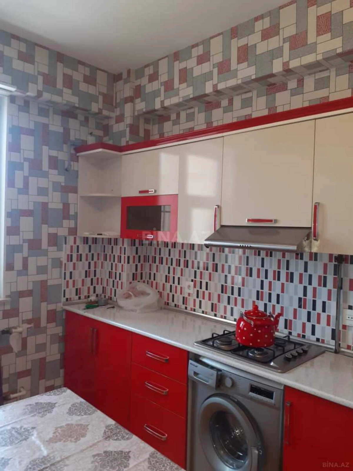 Kirayə verilir 1 otaqlı mənzil 47 m²