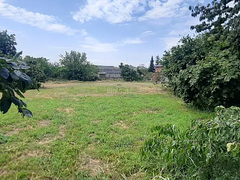 Satılır torpaq sahəsi 5 m²