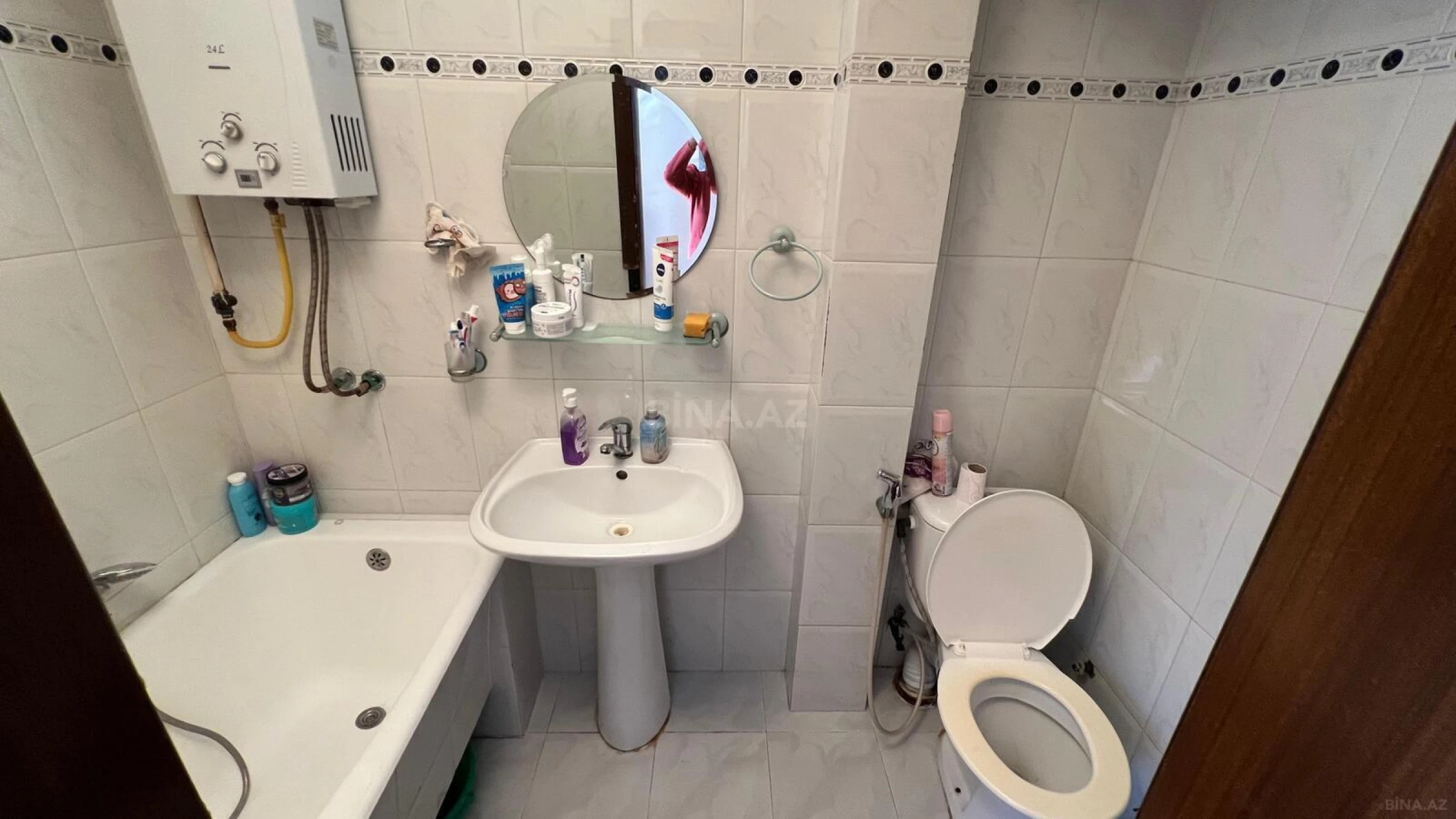 Kirayə verilir 2 otaqlı mənzil 60 m²