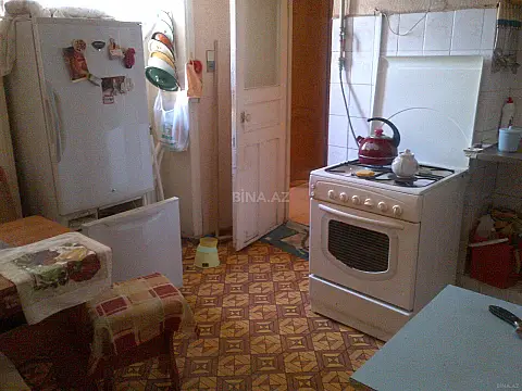 Satılır 2 otaqlı mənzil 74 m²