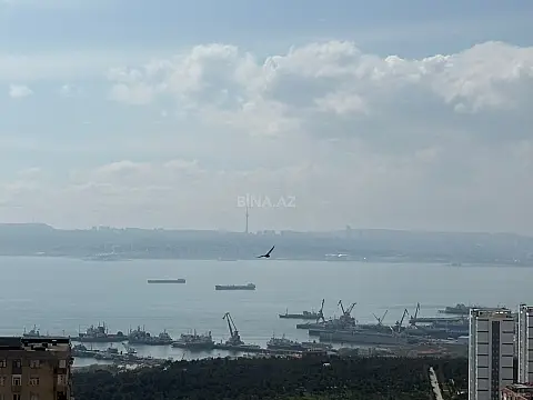 Satılır 8 otaqlı həyət evi 400 m² — Bakı, Həzi Aslanov qəs. 8 otaq 400.00 m²