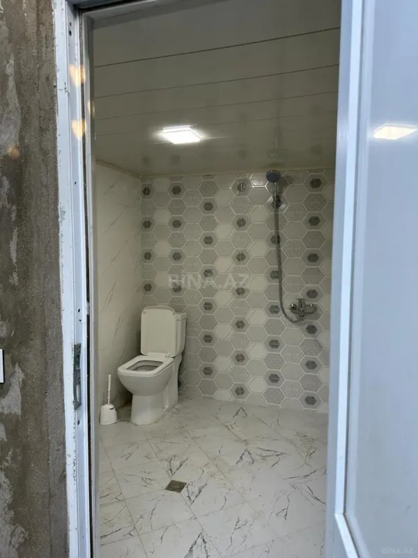 Satılır 5 otaqlı həyət evi 200 m²