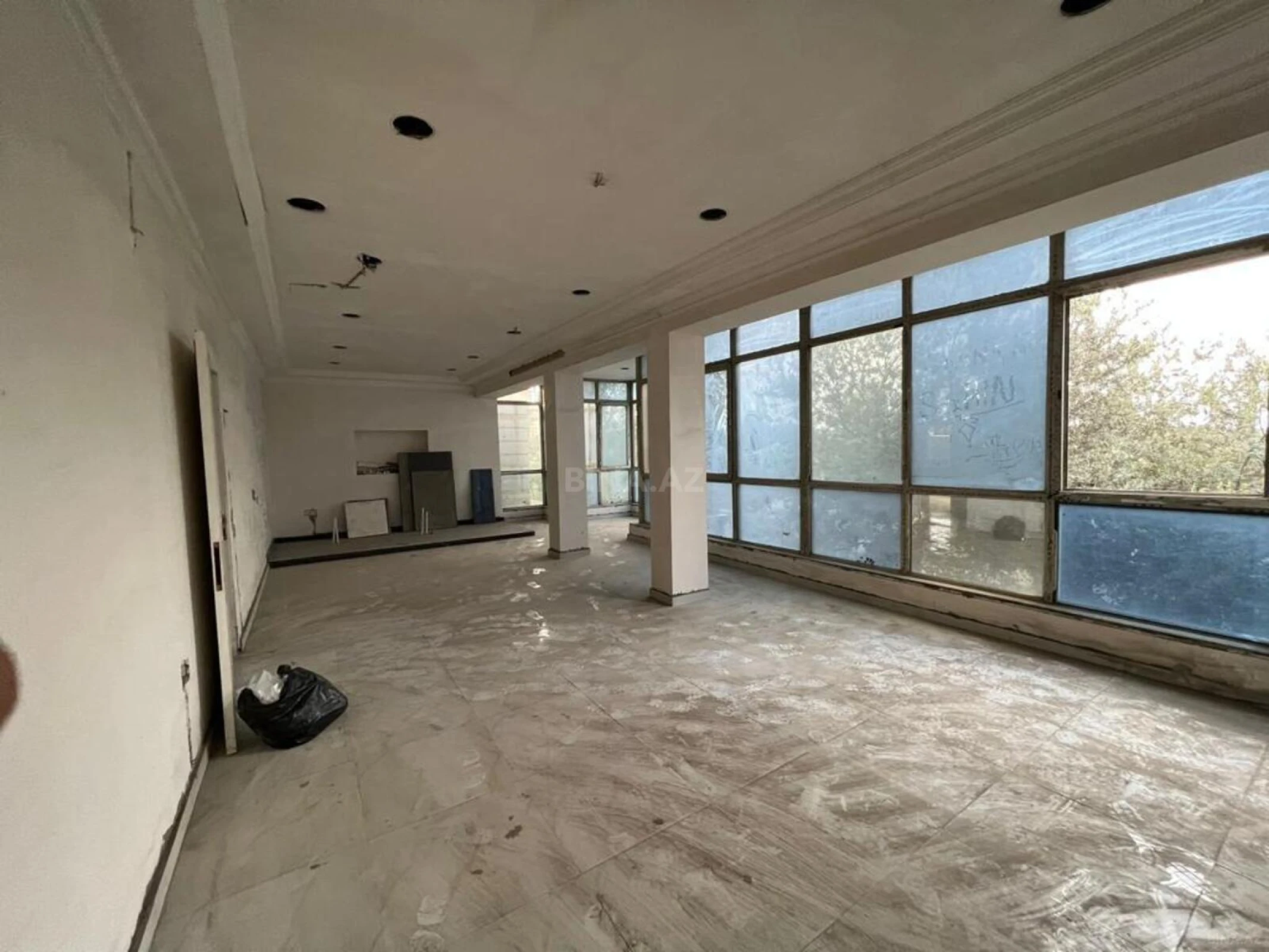 Kirayə verilir obyekt 600 m²