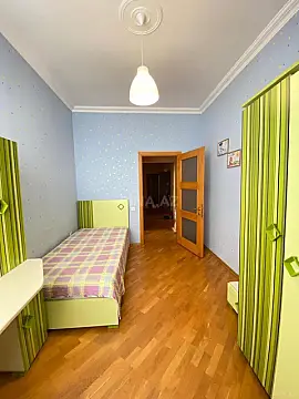 Kirayə verilir 3 otaqlı mənzil 90 m²