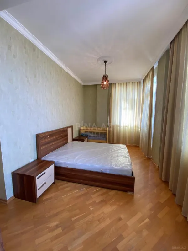 Kirayə verilir 3 otaqlı mənzil 90 m²