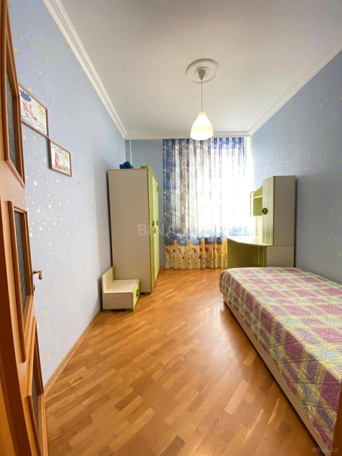 Kirayə verilir 3 otaqlı mənzil 90 m²