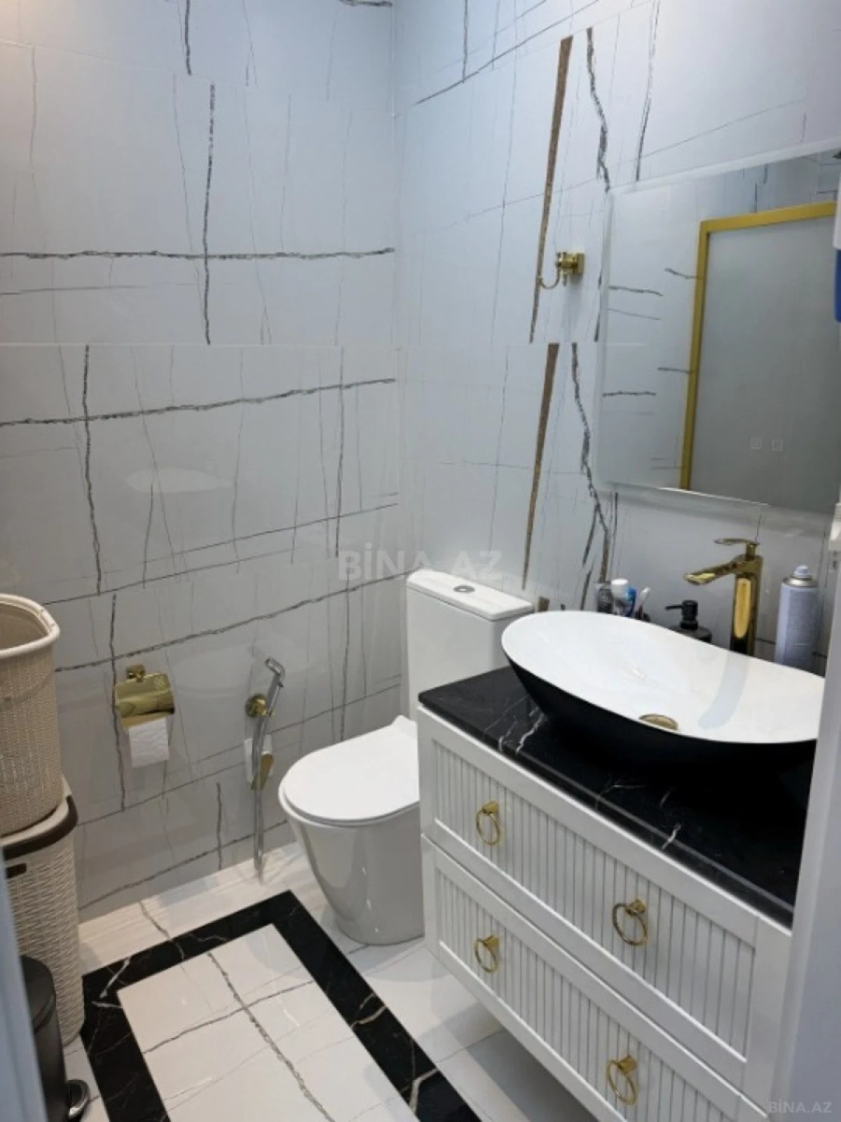 Satılır 3 otaqlı mənzil 75 m²