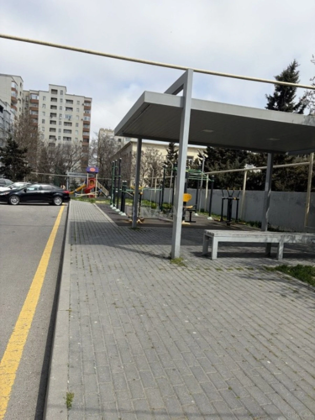 Satılır 2 otaqlı mənzil 52 m²