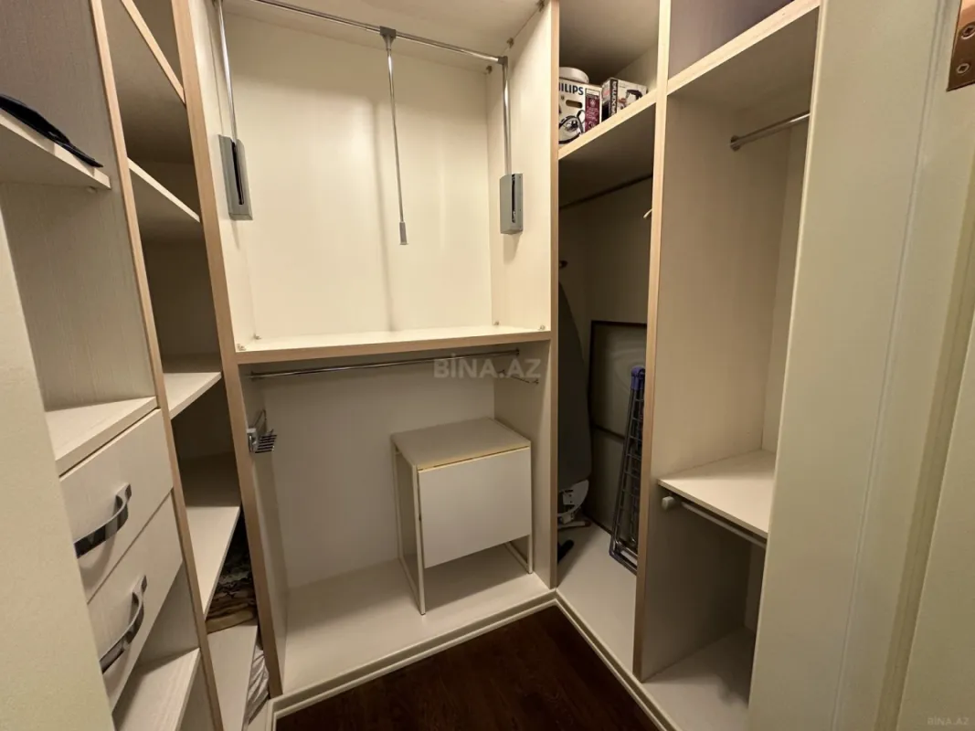 Satılır 3 otaqlı mənzil 97 m²