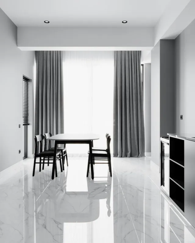 Satılır 2 otaqlı mənzil 139 m²