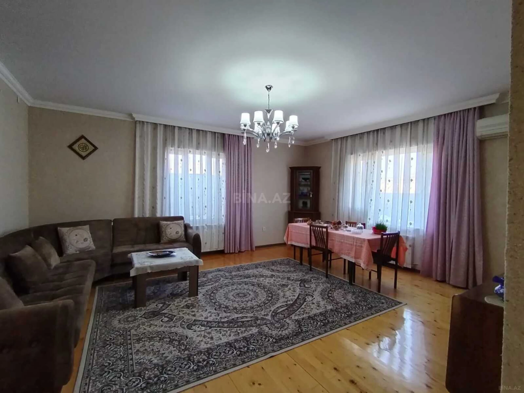 Satılır 6 otaqlı həyət evi 160 m²
