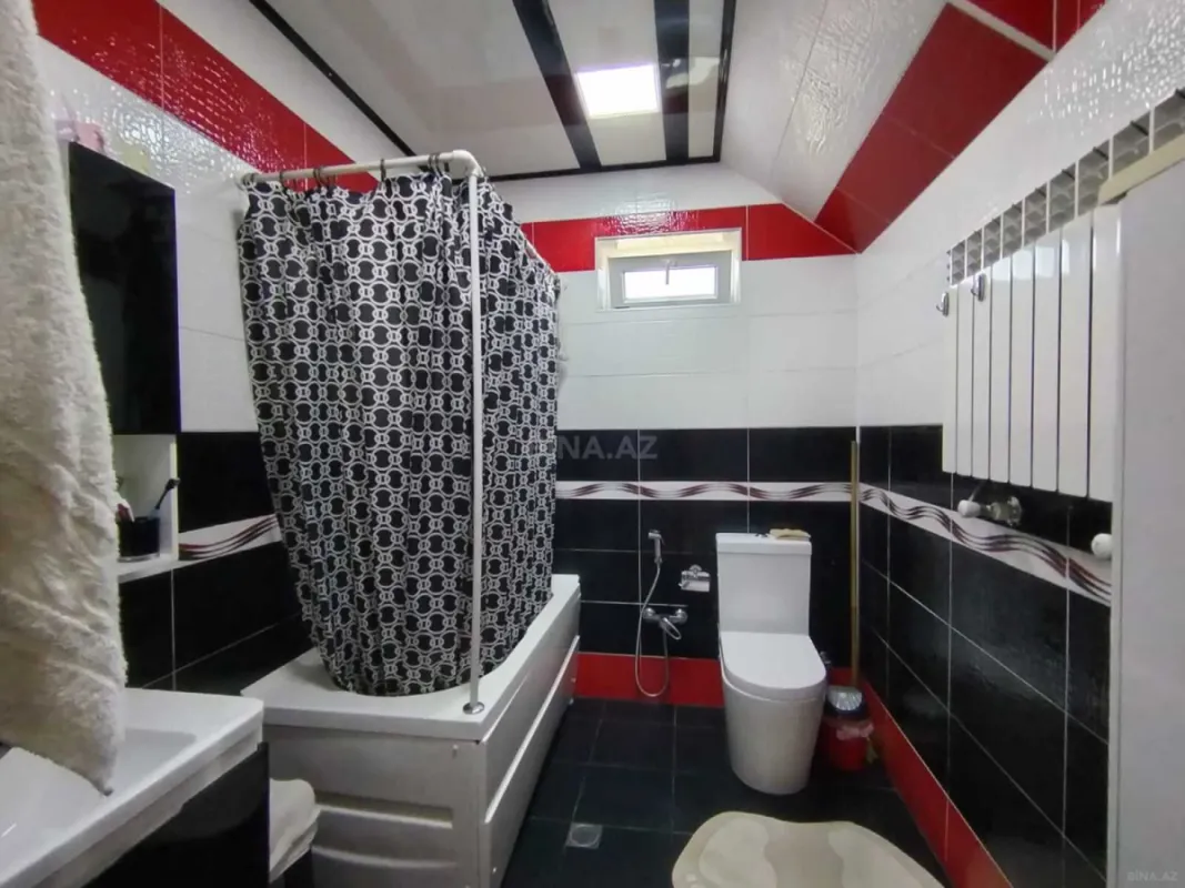 Satılır 6 otaqlı həyət evi 160 m²