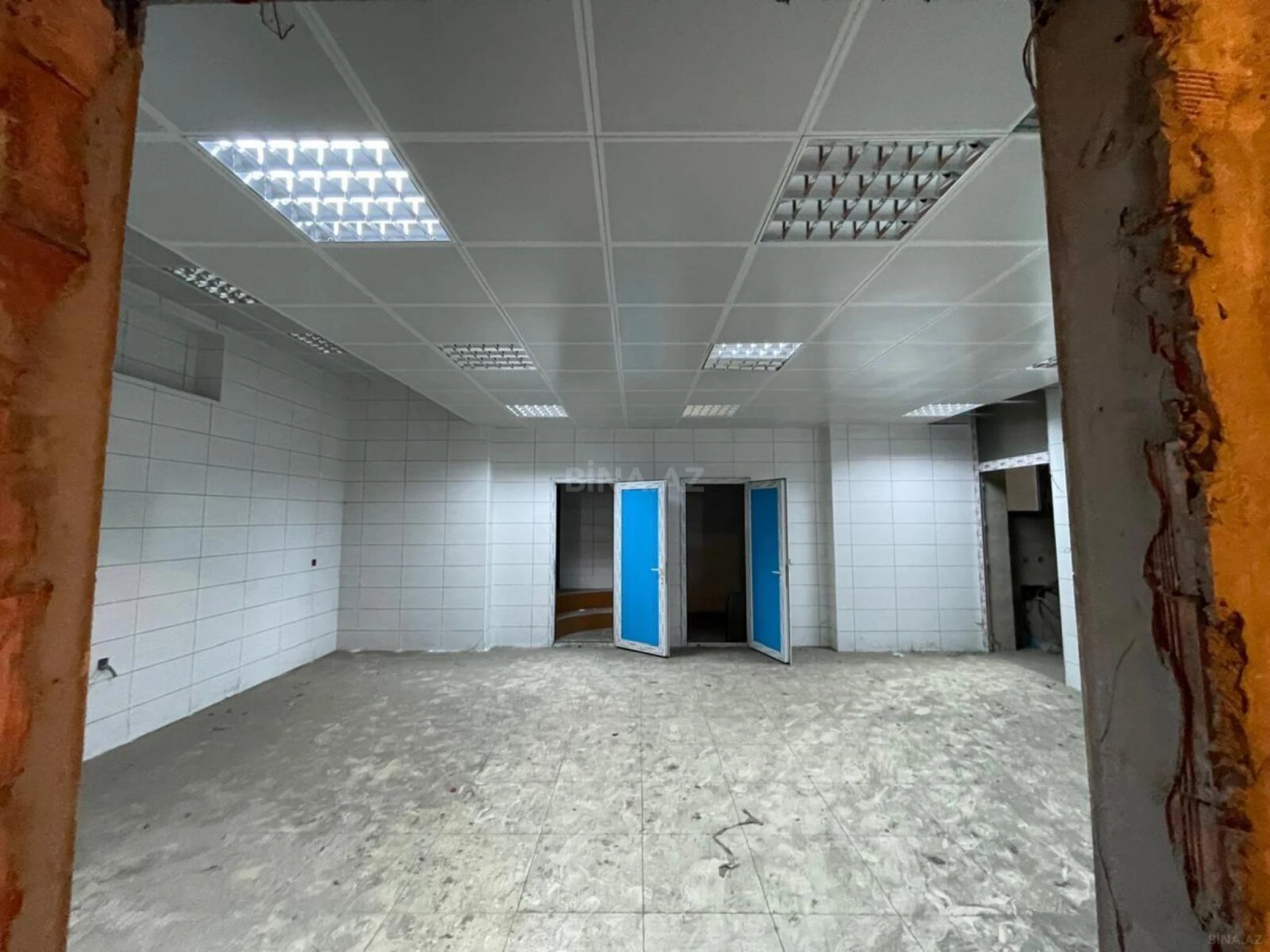 Kirayə verilir obyekt 445 m²