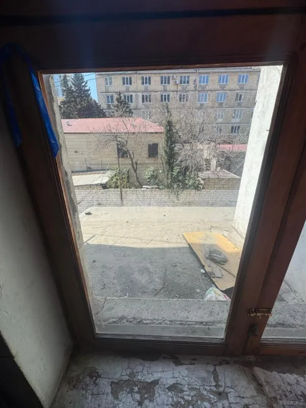 Satılır 1 otaqlı mənzil 35 m²