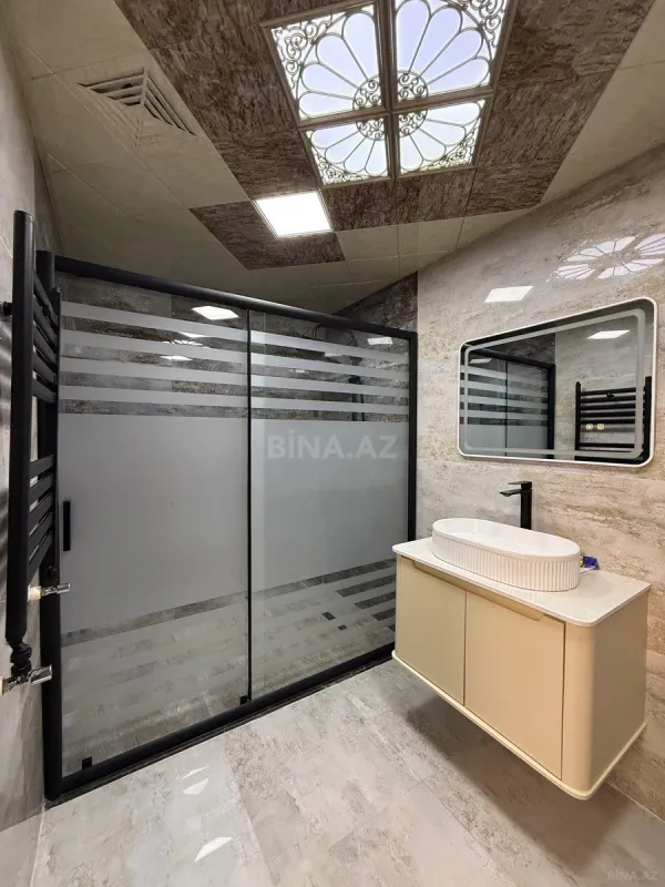 Satılır 3 otaqlı mənzil 106 m²
