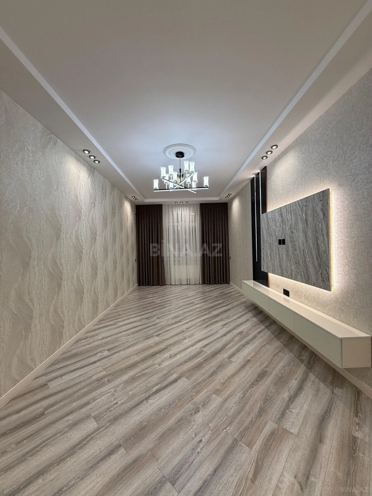 Satılır 3 otaqlı mənzil 106 m²