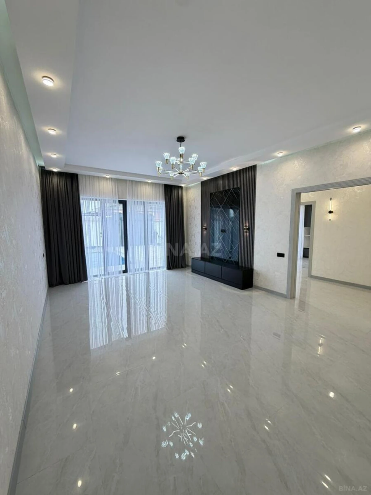 Satılır 4 otaqlı həyət evi 180 m²