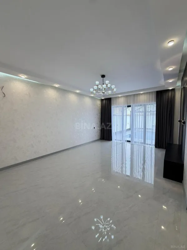 Satılır 4 otaqlı həyət evi 180 m²