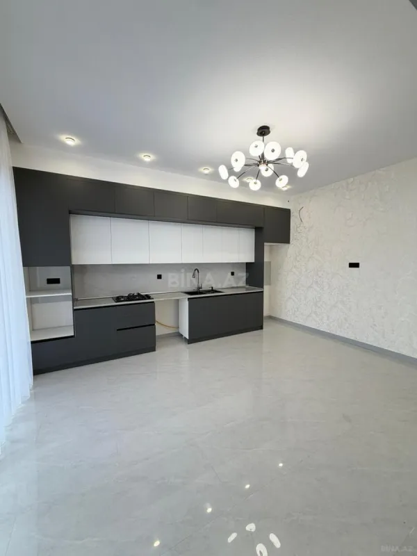 Satılır 4 otaqlı həyət evi 180 m²