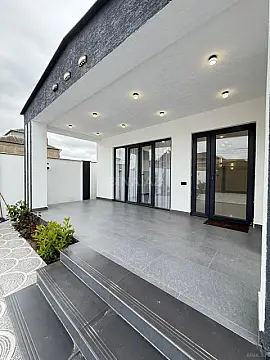 Satılır 4 otaqlı həyət evi 180 m²