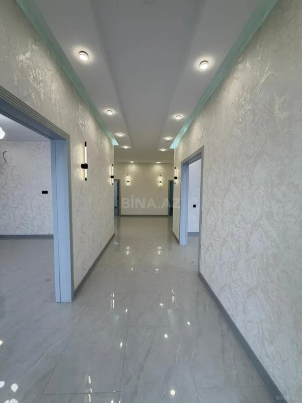 Satılır 4 otaqlı həyət evi 180 m²