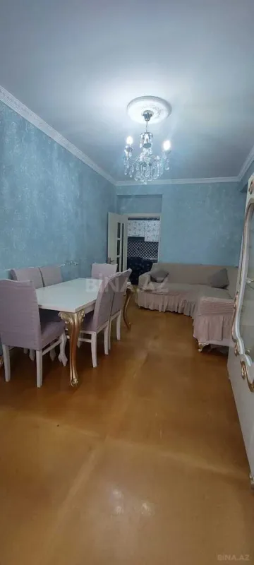 Kirayə verilir 2 otaqlı mənzil 56 m²