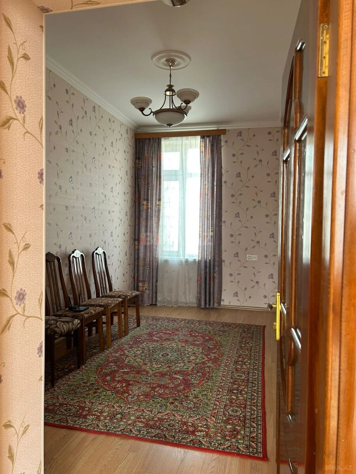 Kirayə verilir obyekt 42 m²