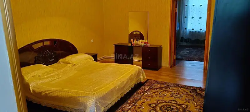 Satılır 5 otaqlı həyət evi 100 m²