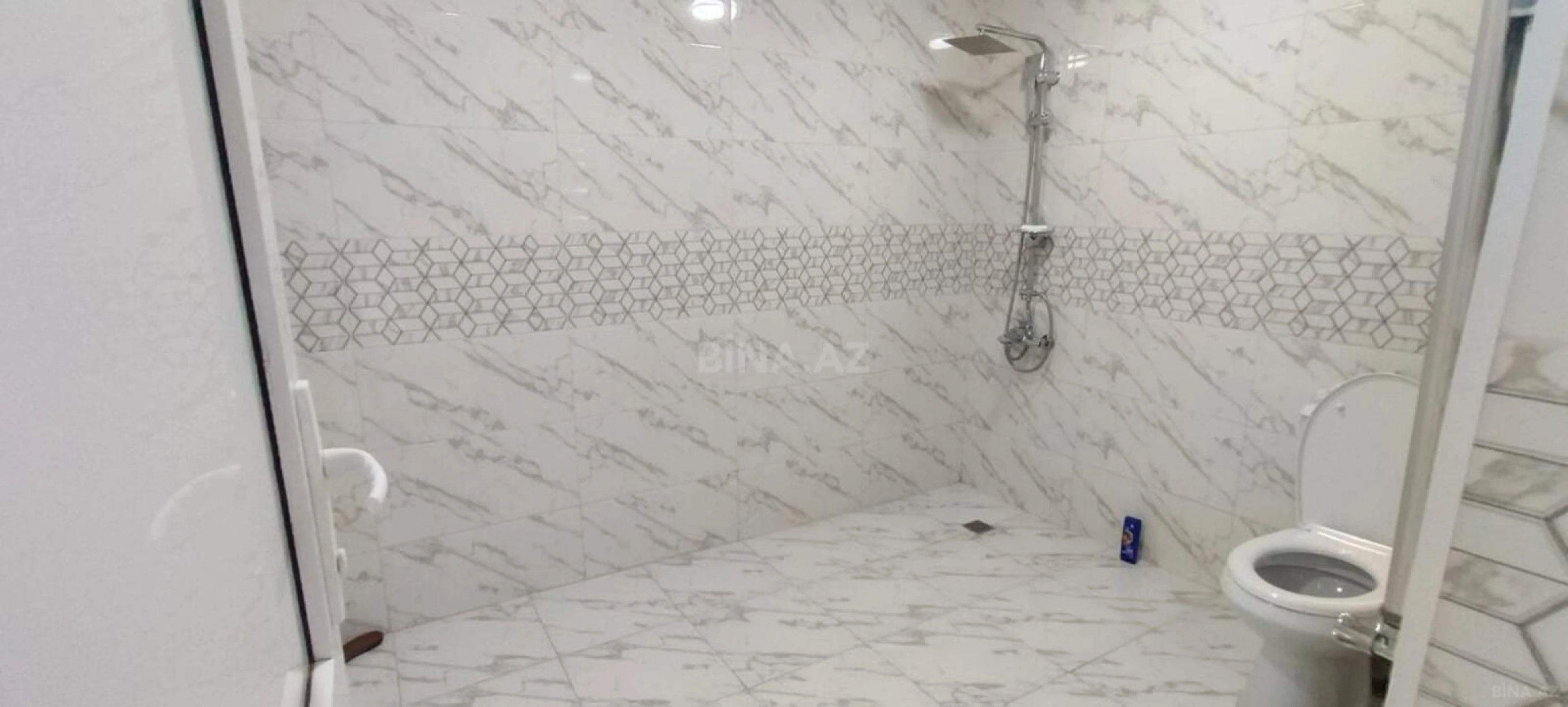 Satılır 5 otaqlı həyət evi 100 m²