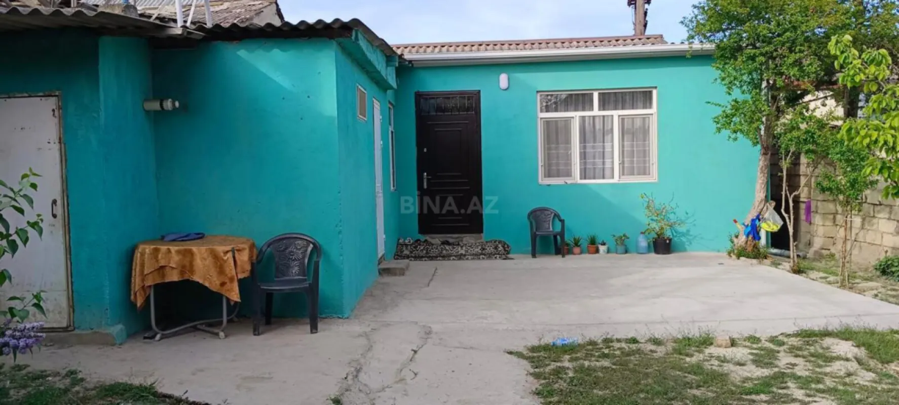 Satılır 5 otaqlı həyət evi 100 m²