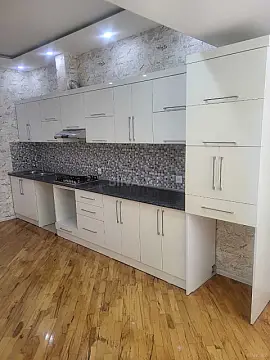Satılır 3 otaqlı mənzil 97 m²
