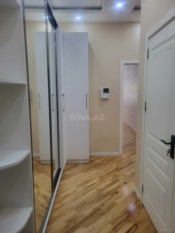 Satılır 3 otaqlı mənzil 97 m²