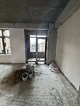 Satılır 3 otaqlı mənzil 106 m²