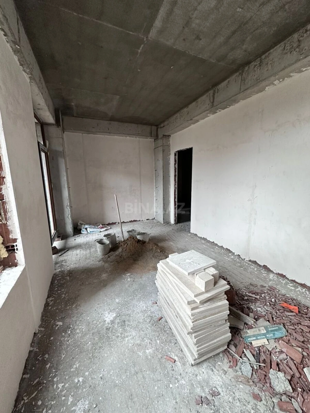 Satılır 3 otaqlı mənzil 106 m²