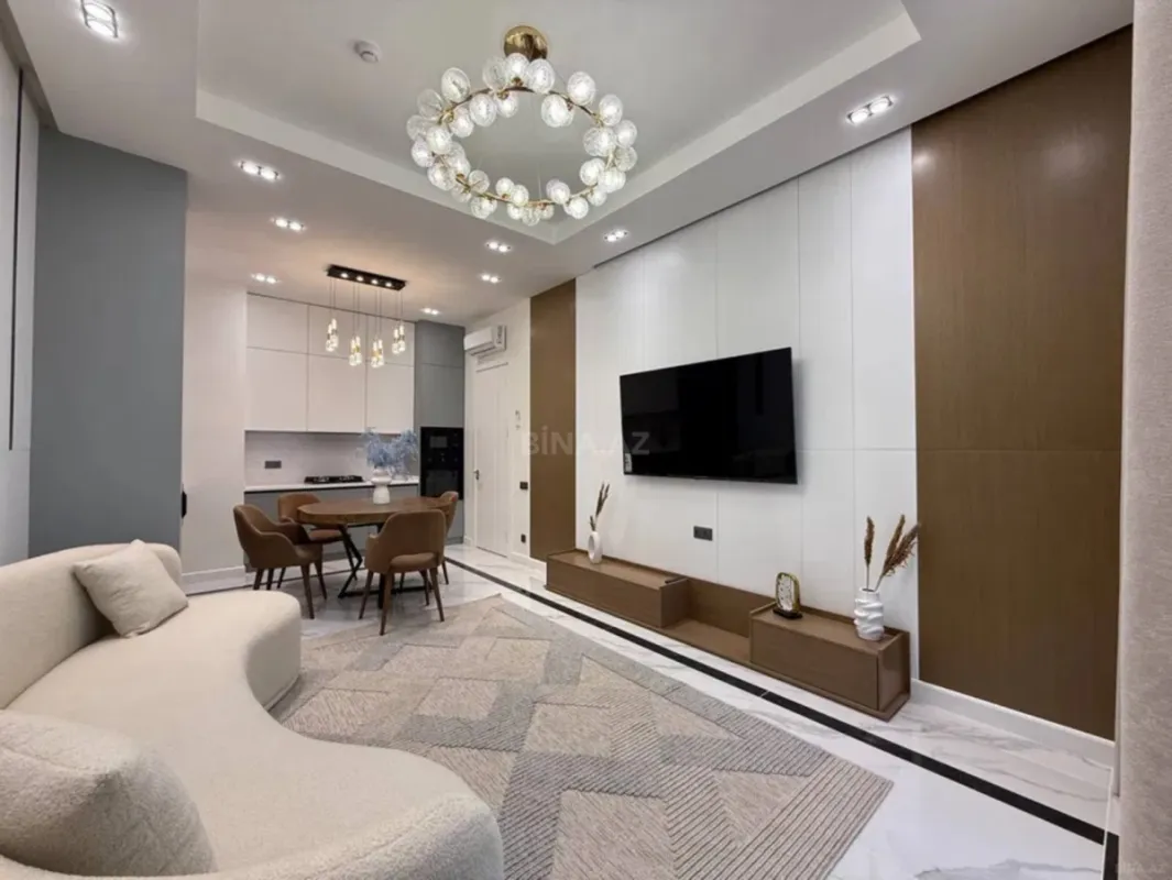 Kirayə verilir 2 otaqlı mənzil 70 m²