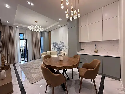 Kirayə verilir 2 otaqlı mənzil 70 m²