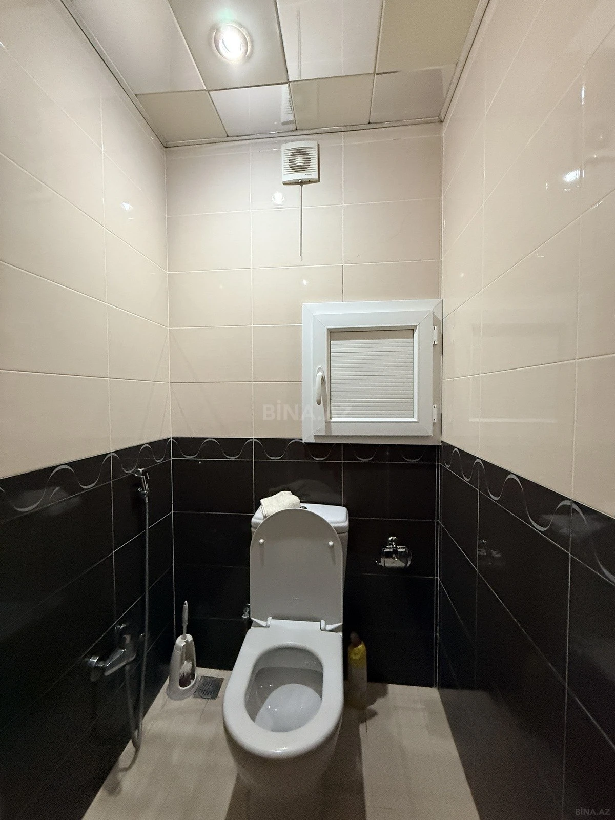 Satılır 3 otaqlı mənzil 110 m²