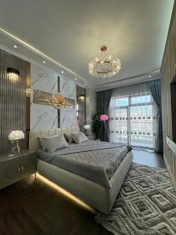 Satılır 3 otaqlı mənzil 106 m²