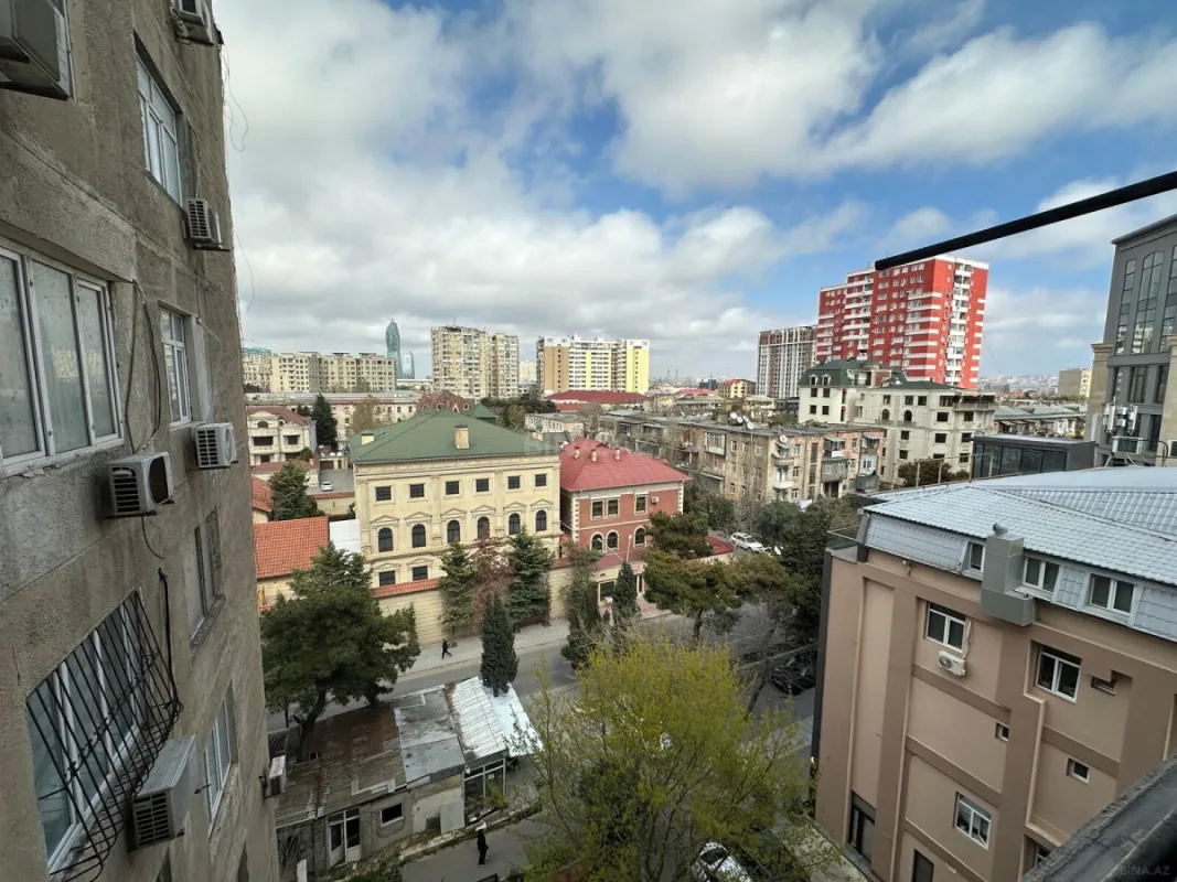 Satılır 3 otaqlı mənzil 80 m²