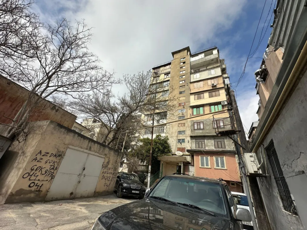 Satılır 3 otaqlı mənzil 80 m²
