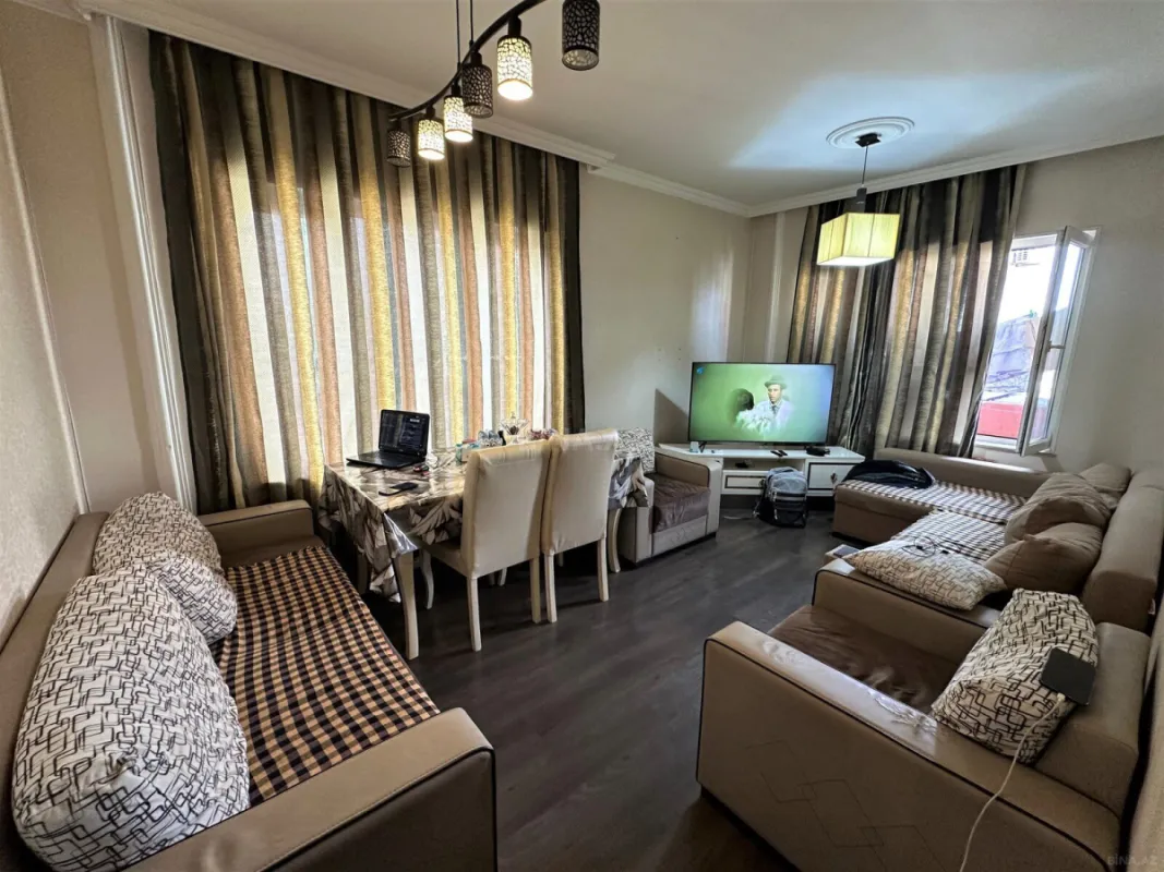 Satılır 3 otaqlı mənzil 80 m²